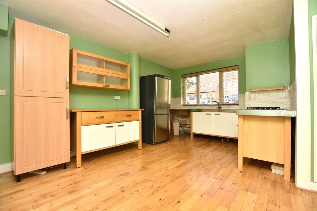 Property photo 3 of 11 Picture No. 08