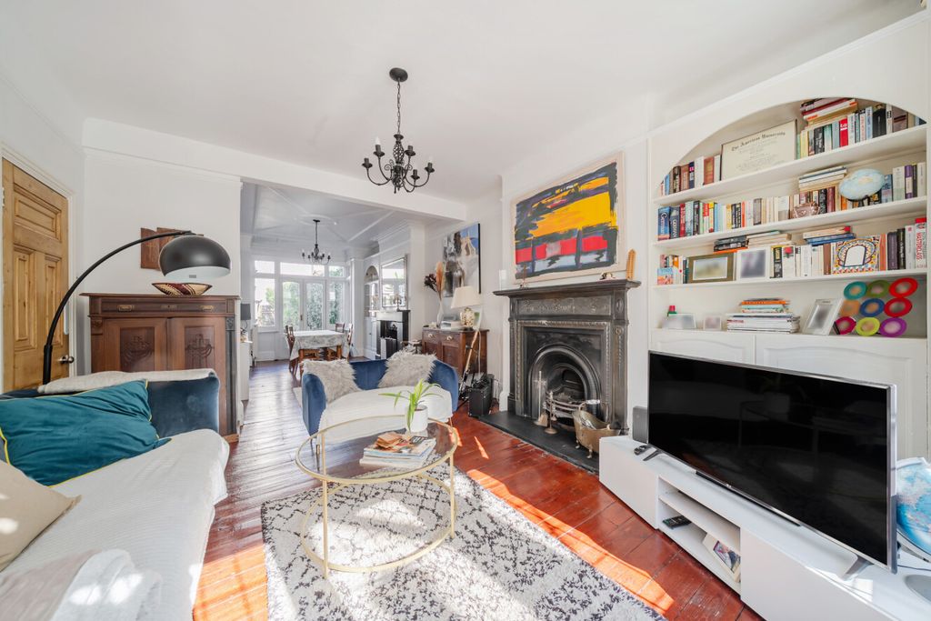 Property photo 1 of 19 1508013-10-6A7c4d...