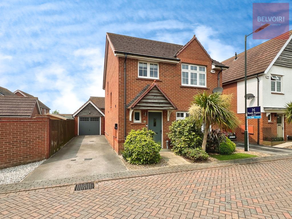 Property photo 1 of 13