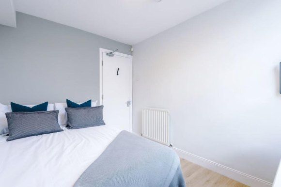 Property photo 3 of 16 9728976.Jpg