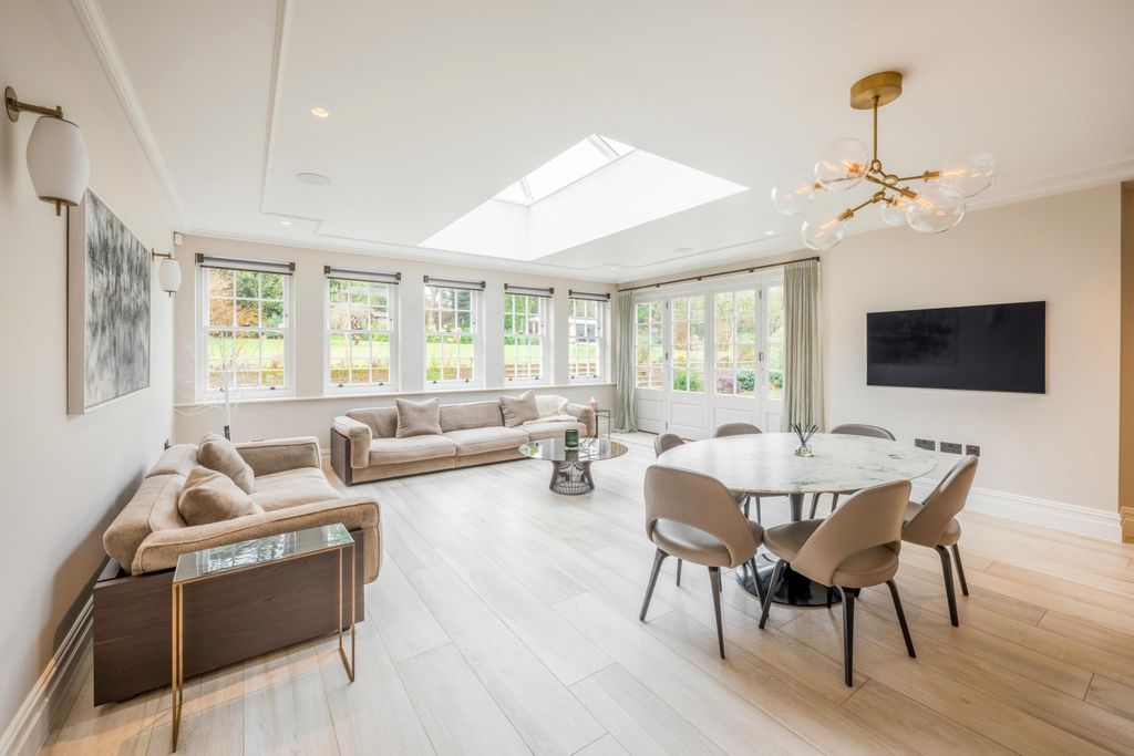 Additional image 9 of 5 bed detached house for saleWoodland Rise, Sevenoaks, Kent TN15