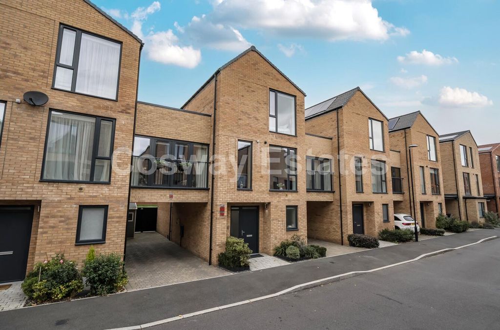 Property photo 1 of 21 Ea29279F-A76c-4Fb6-8c8F-Eb339Ef9F242.Jpg