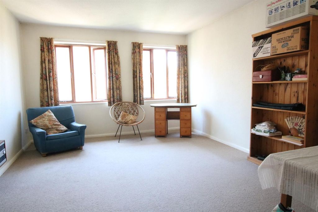 Property photo 2 of 2