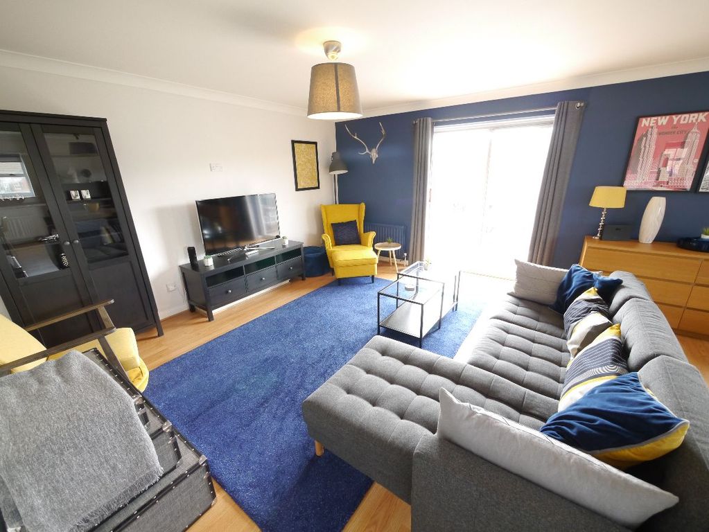 Property photo 2 of 19