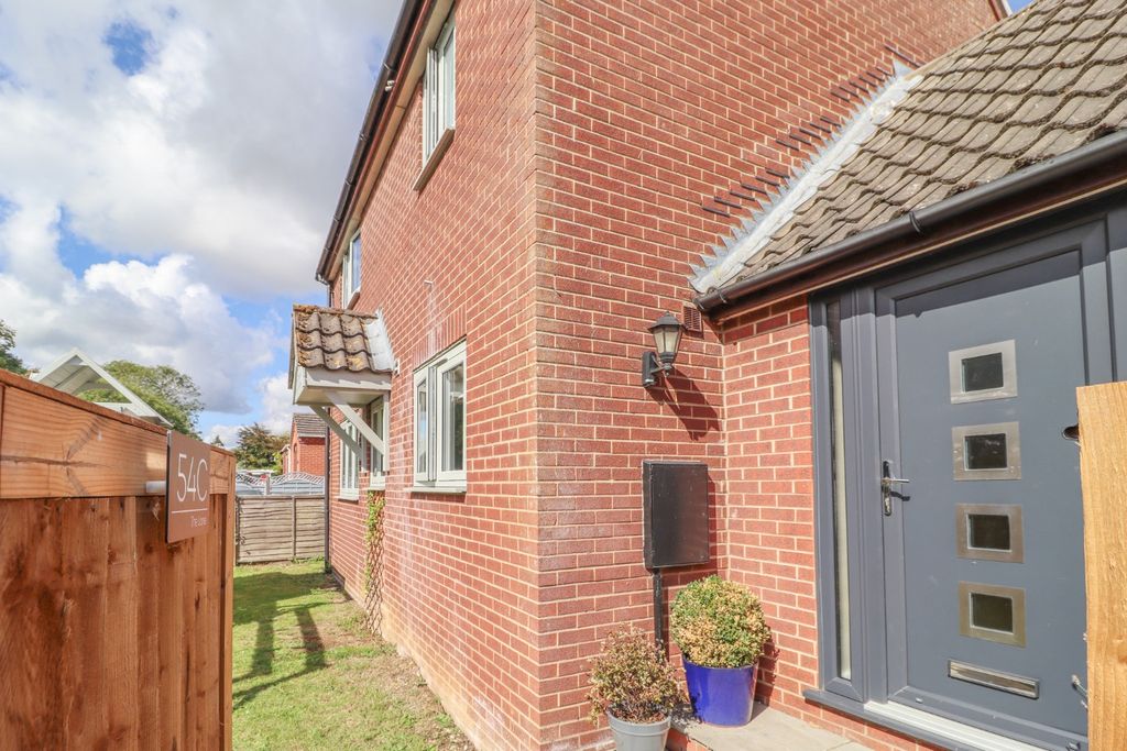 Property photo 1 of 30 4506280