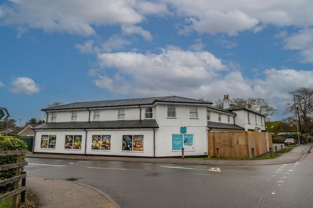 Property photo 1 of 8 Front 2.Png