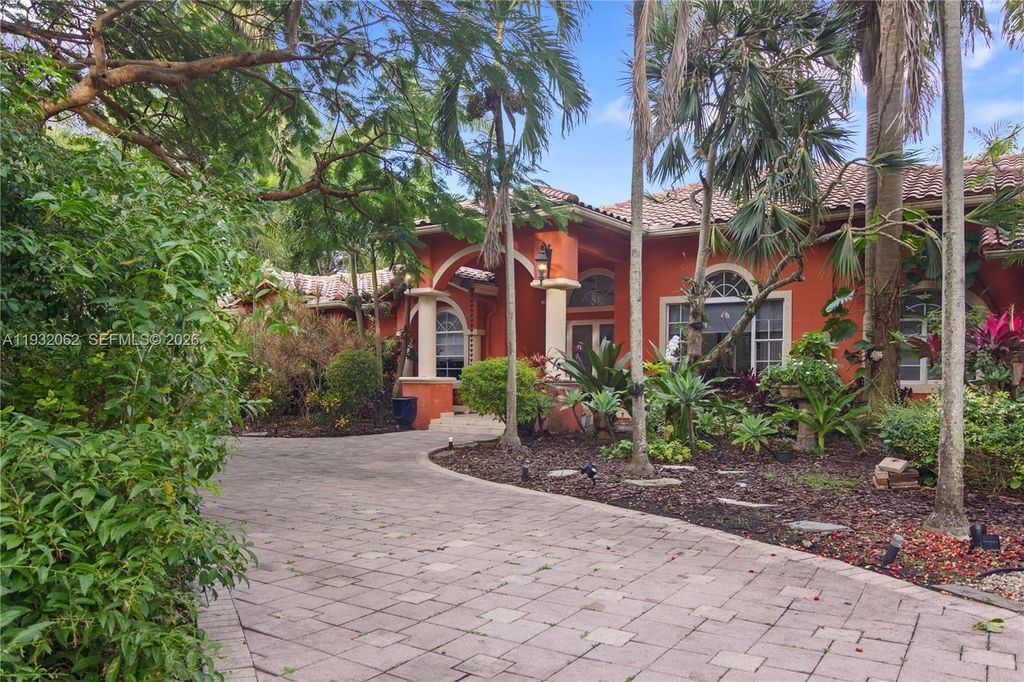 Property photo 3 of 32 <Alttext/>