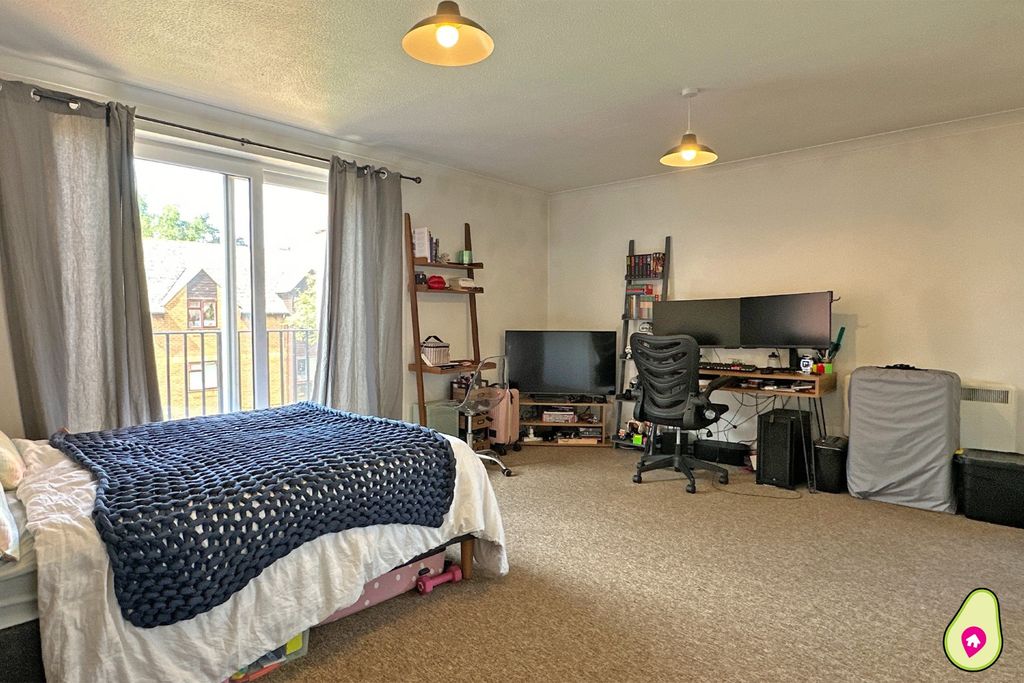 Property photo 3 of 4 3432459