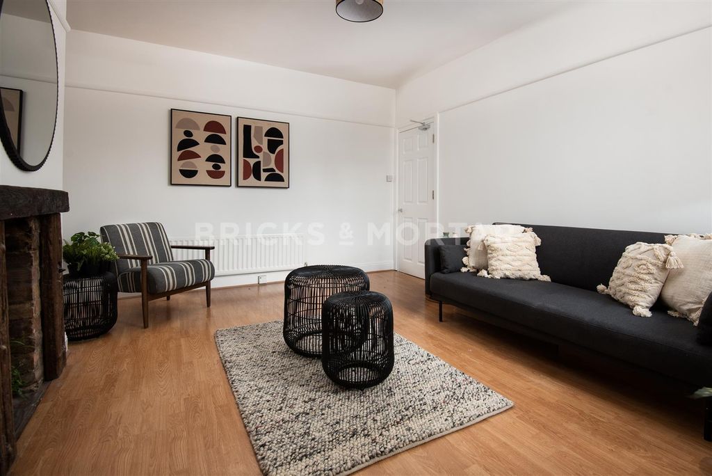 Property photo 3 of 14 3.Jpg