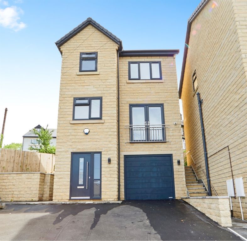 Property photo 1 of 9