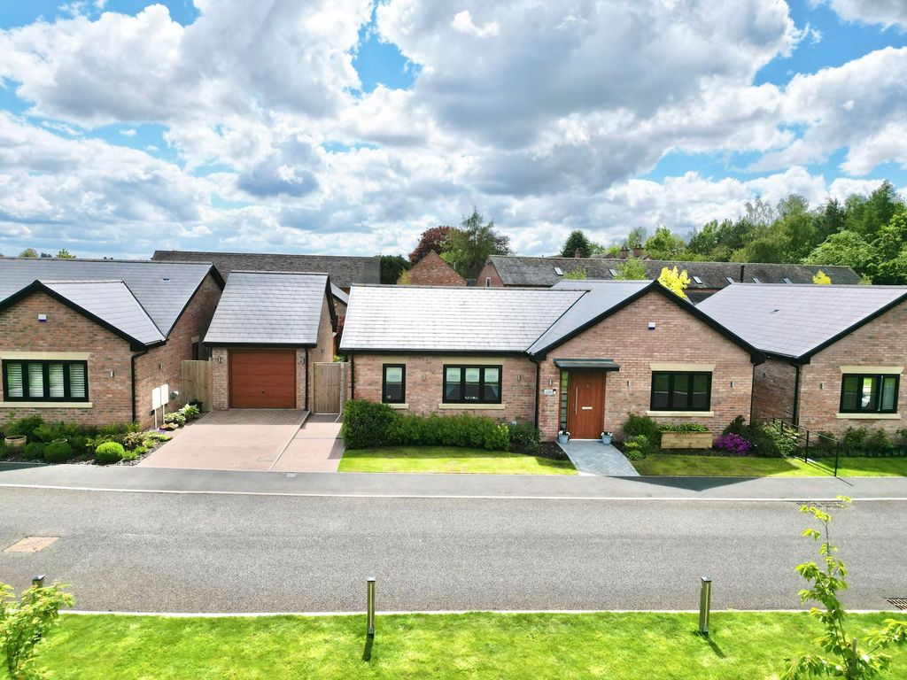 Property photo 1 of 30