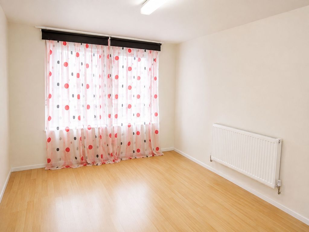 Property photo 1 of 4 The Shaftesburys Ig11