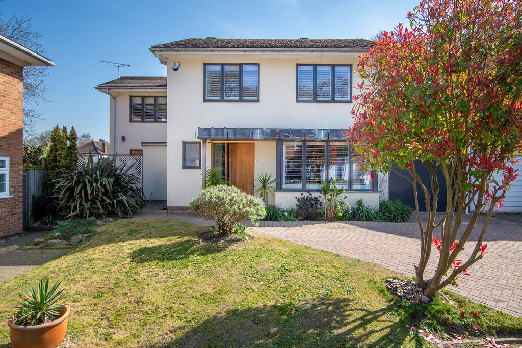Property photo 1 of 45