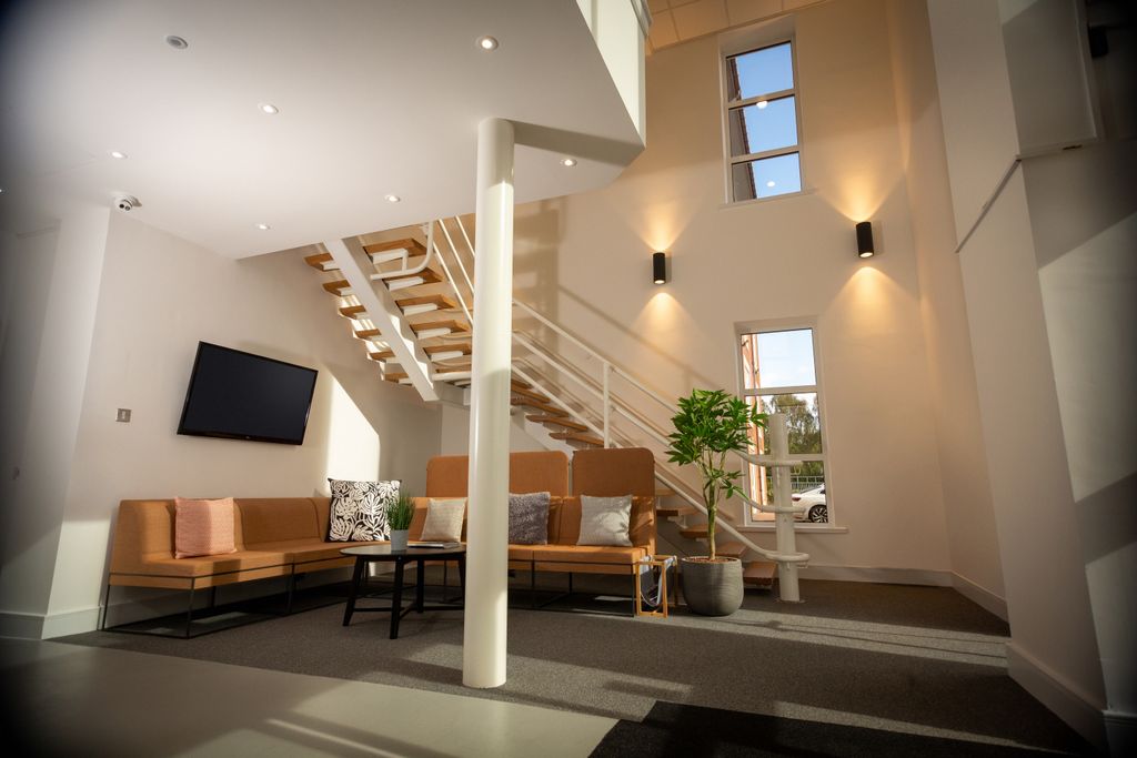 Property photo 1 of 5 Property Image 1