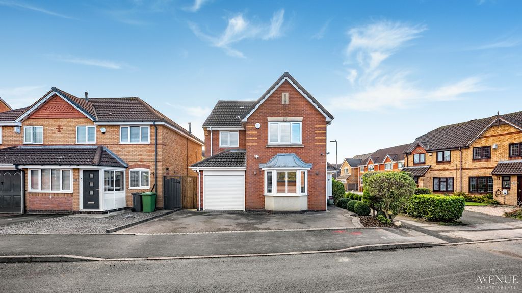 Property photo 1 of 31 4597303