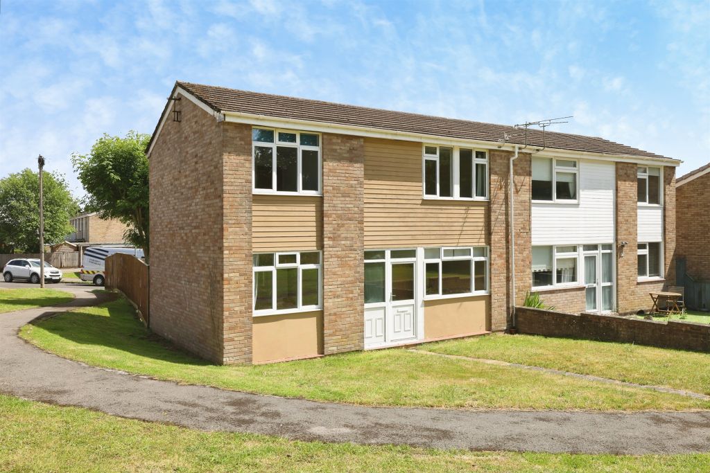 Property photo 1 of 16