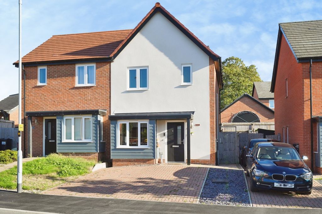 Property photo 1 of 15 Pbox-Img.Jpg