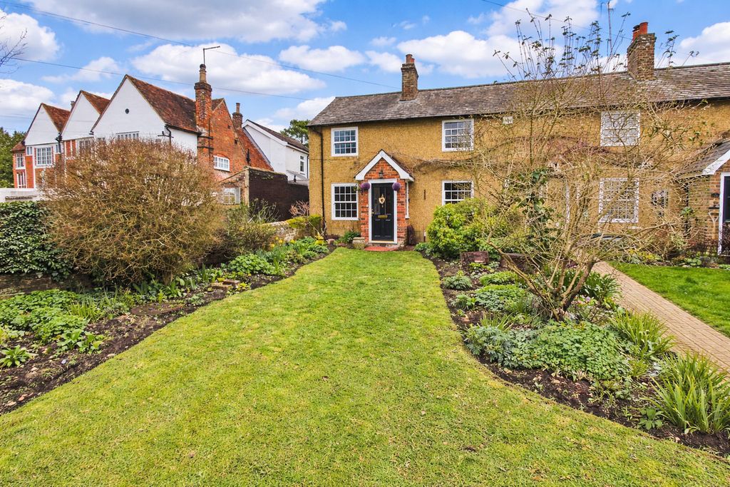 Property photo 1 of 20