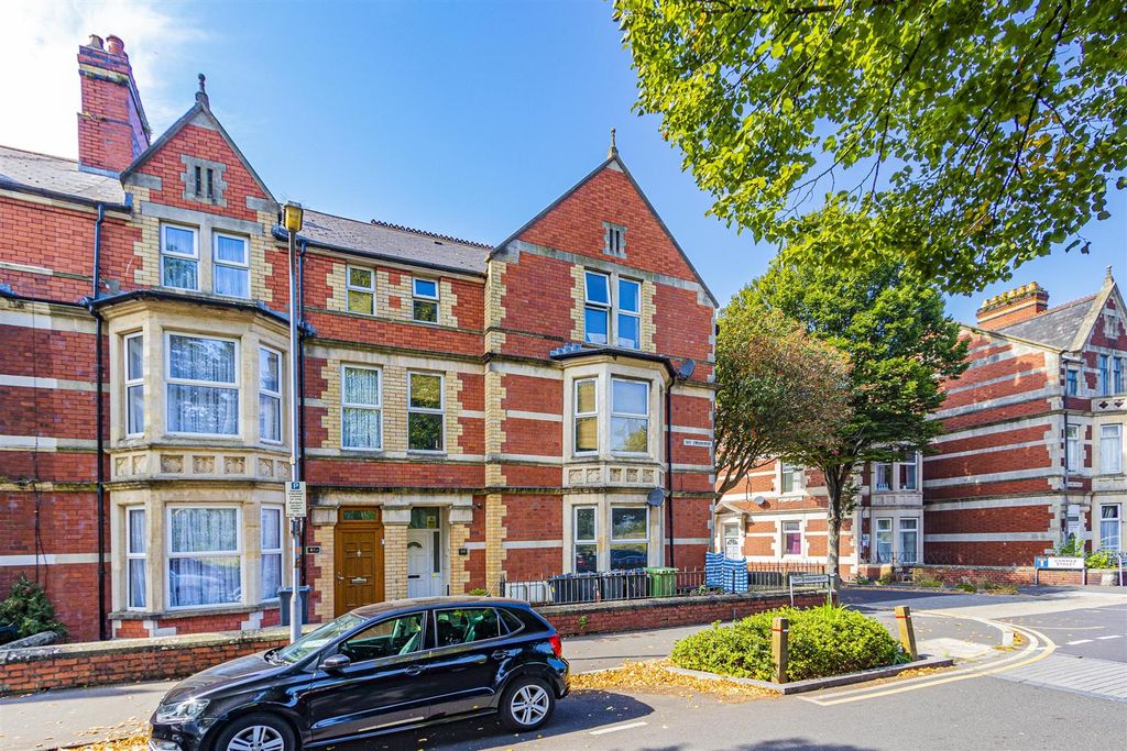 Property photo 1 of 14 Taff Embankment 44, 1-14.Jpg