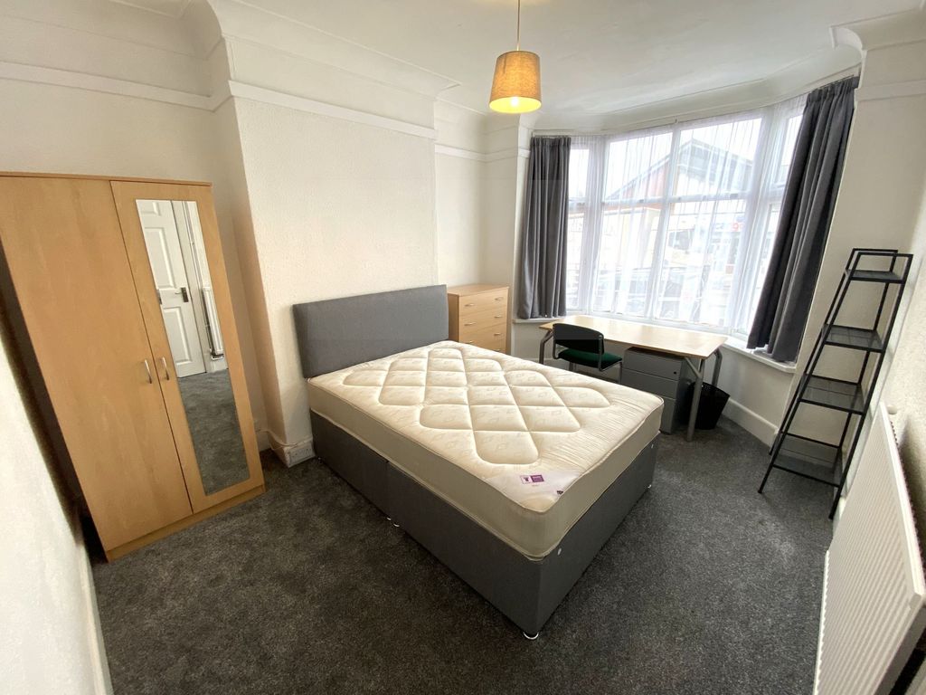 Property photo 1 of 12 Photo 1