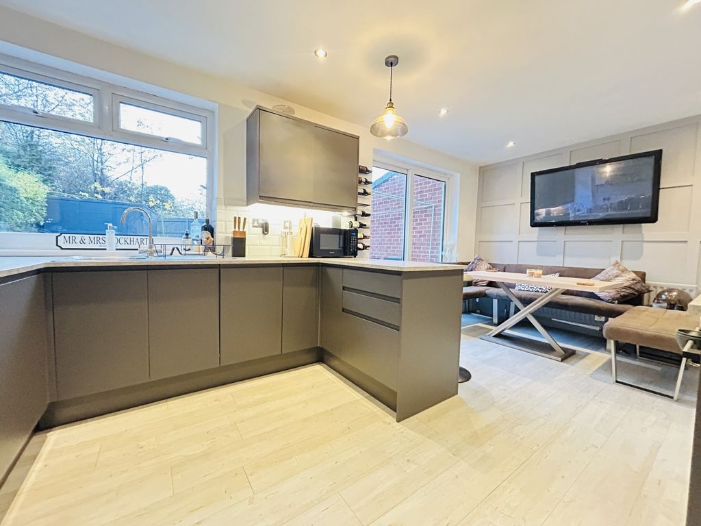 Property photo 3 of 20 Img_1263