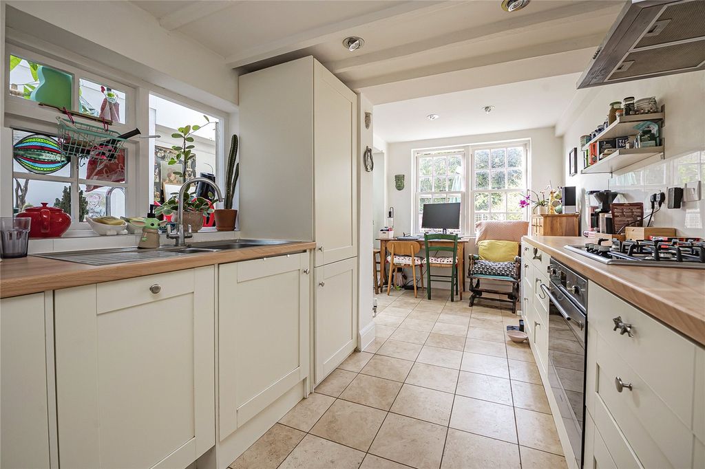 Property photo 3 of 13 Picture No. 05