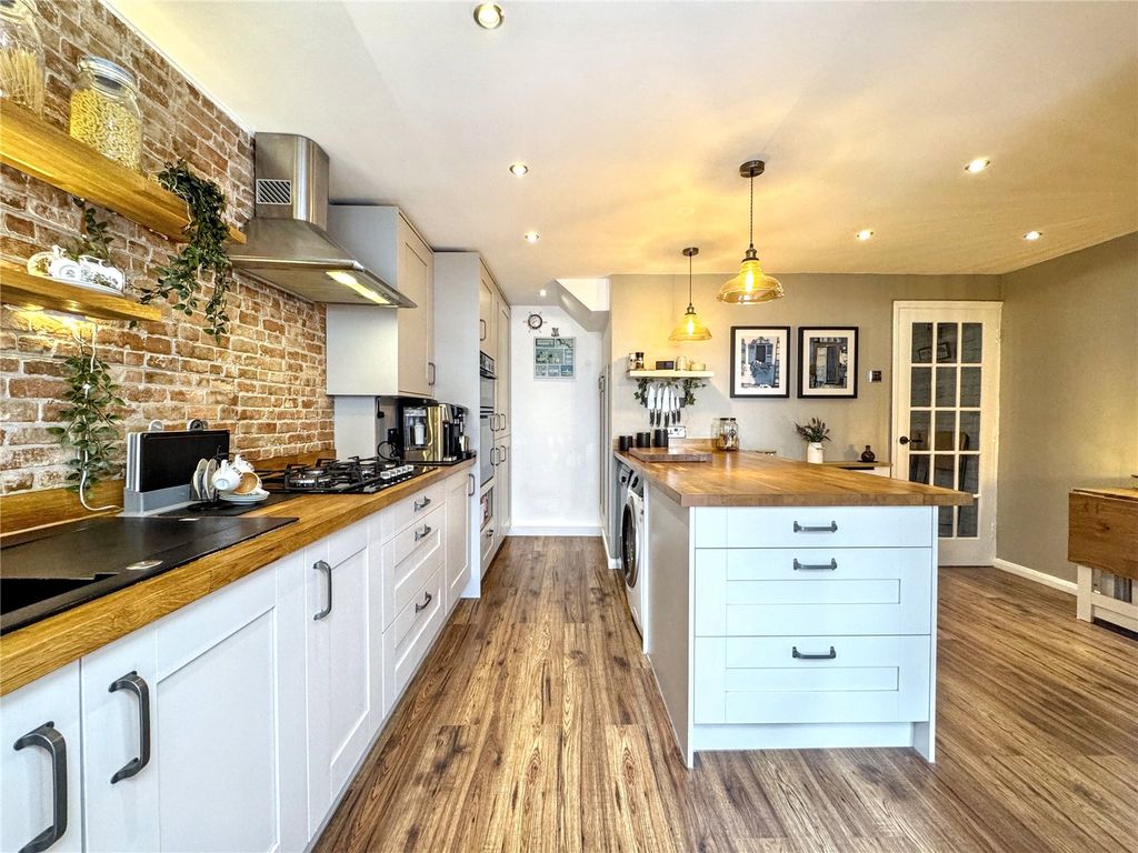 Property photo 1 of 26 Picture No. 20