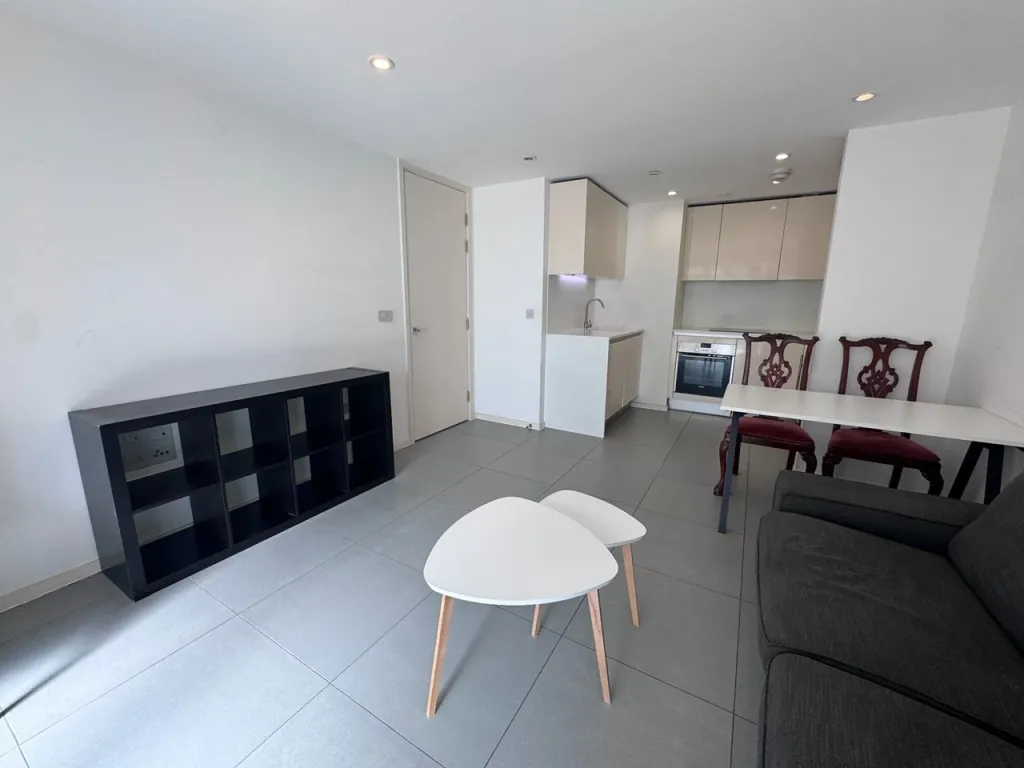 Property photo 3 of 12