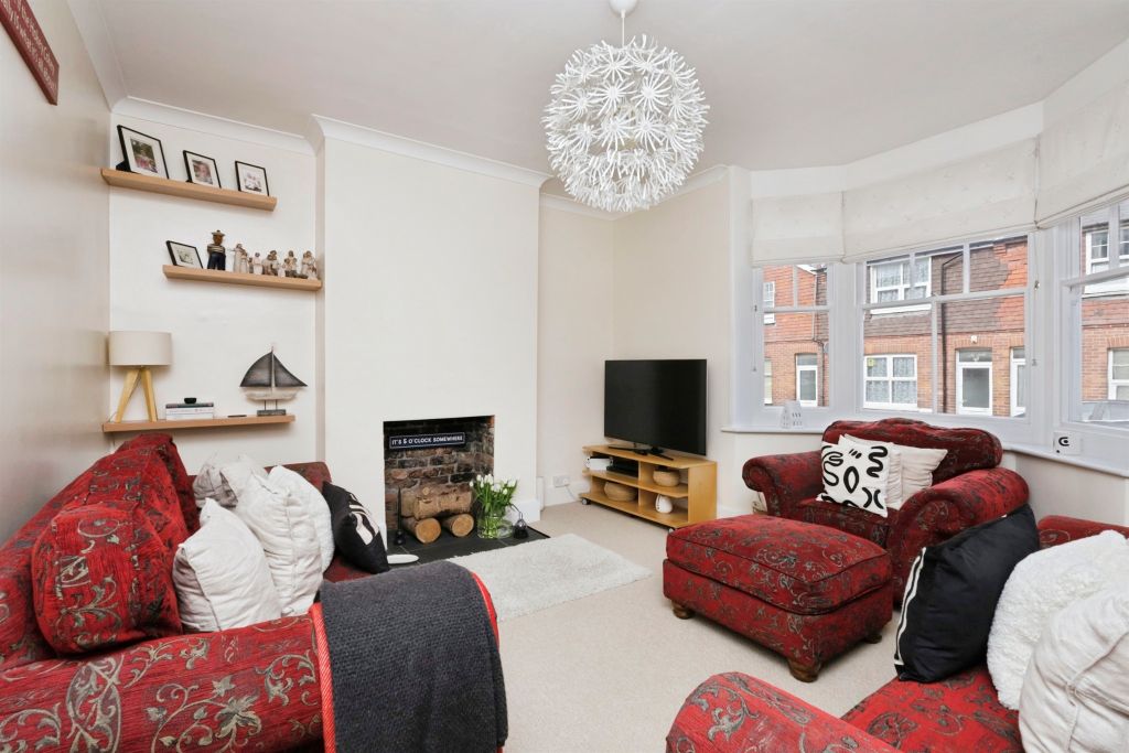 Property photo 2 of 16