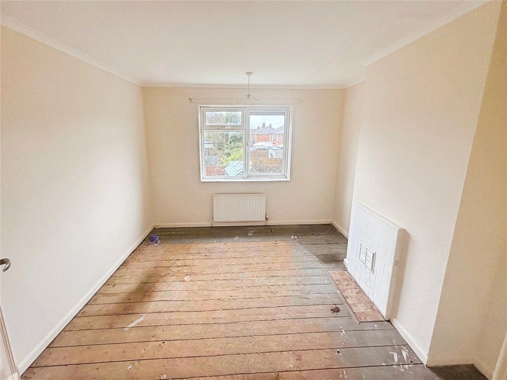 Property photo 2 of 5 Bedroom One