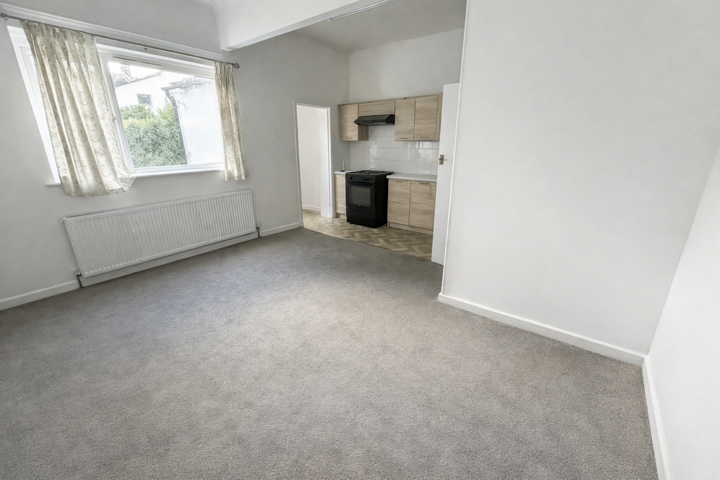 Property photo 2 of 9 Dining Room