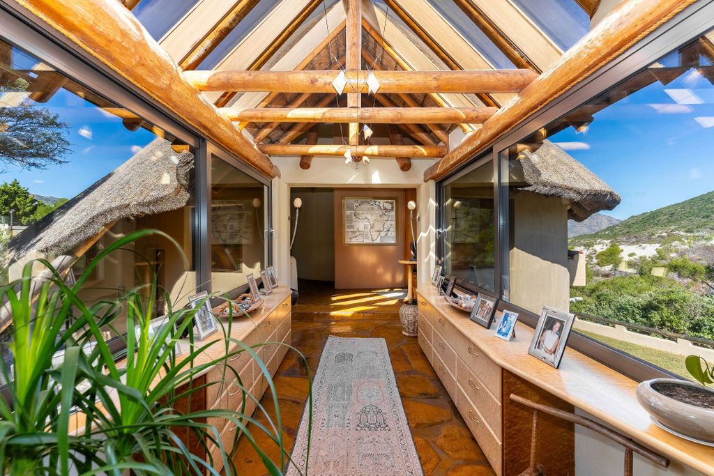 Property photo 3 of 68 Hob1694211