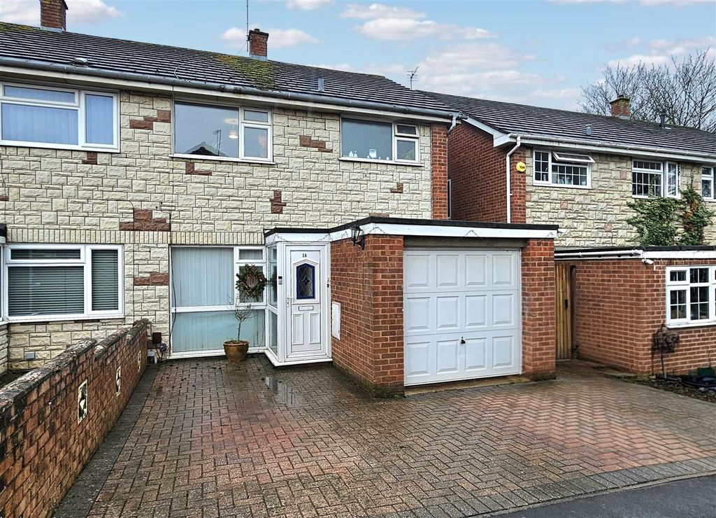 Property photo 1 of 15