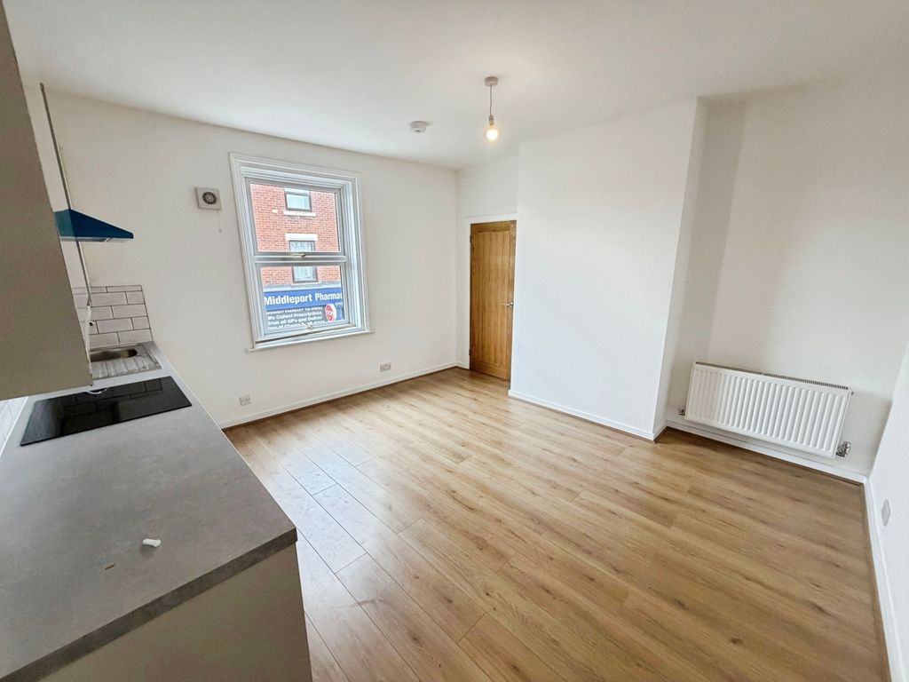 Property photo 3 of 6 Kitchen/Diner