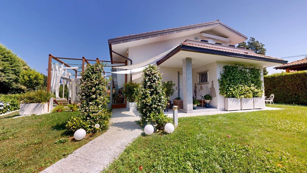 Property photo 1 of 30