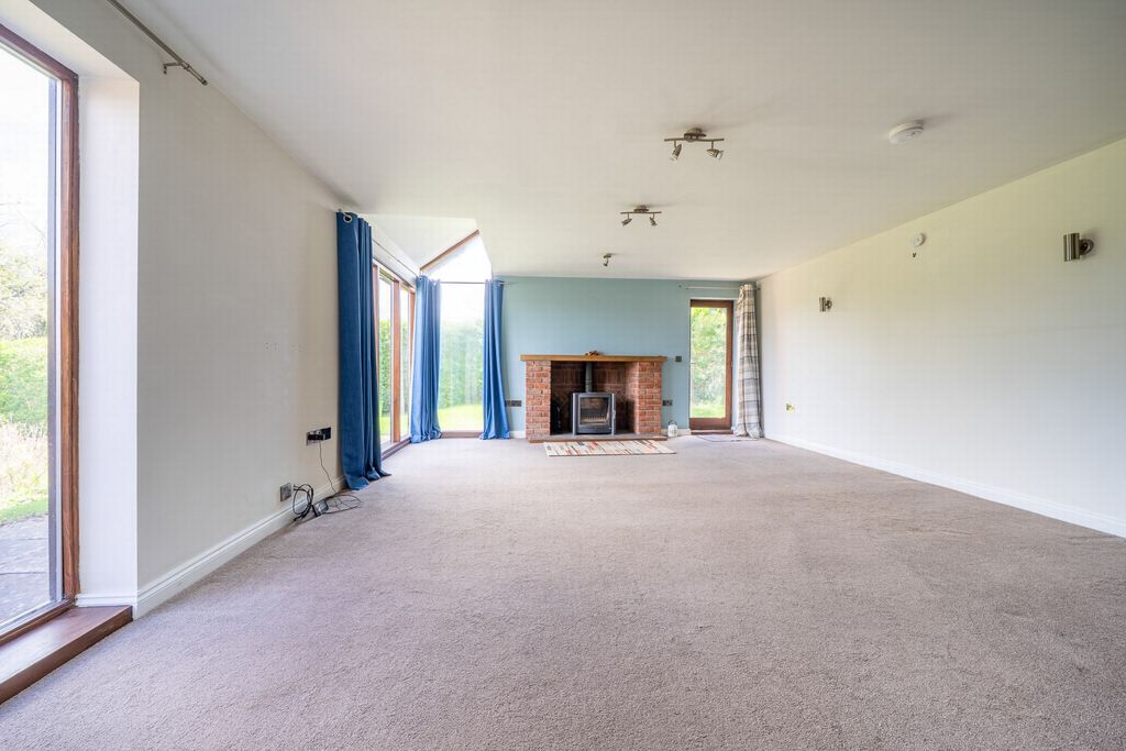 Property photo 2 of 17 Photo 2