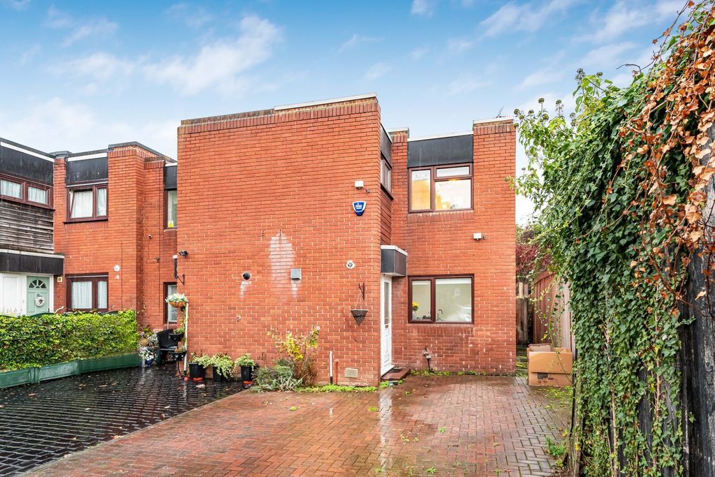 Property photo 1 of 21 Picture No. 26