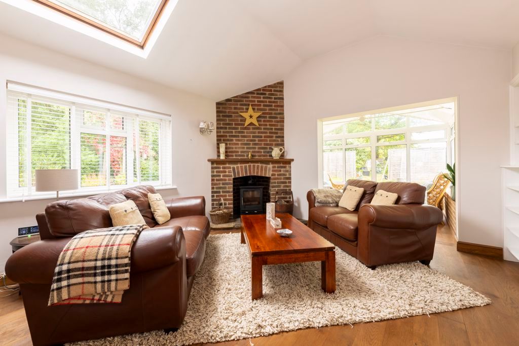 Property photo 2 of 32 Photo 28