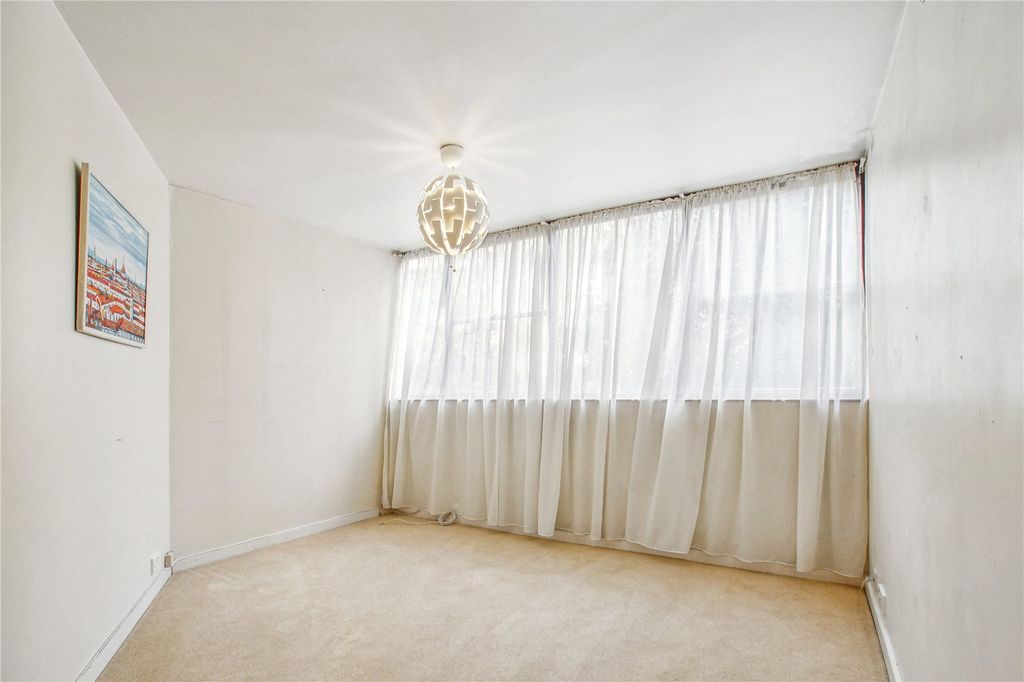 Property photo 2 of 7 Picture No. 09