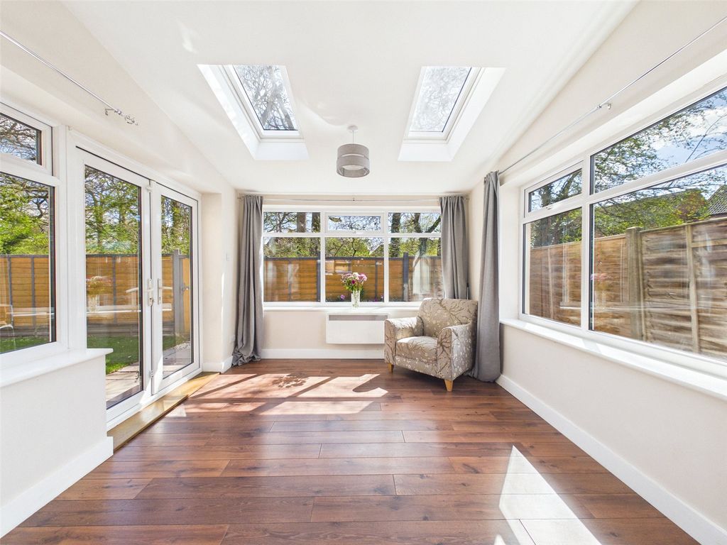 Property photo 3 of 12 Picture No. 07