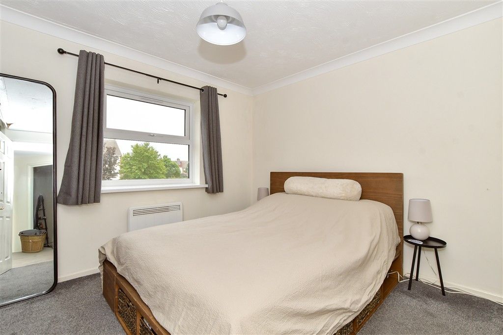 Property photo 3 of 11 Bedroom