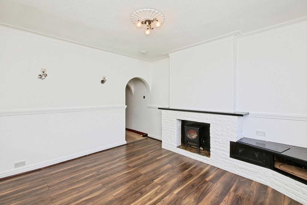 Property photo 2 of 13 Pbox-Img.Jpg