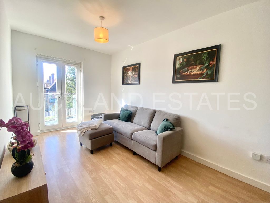 Property photo 2 of 14