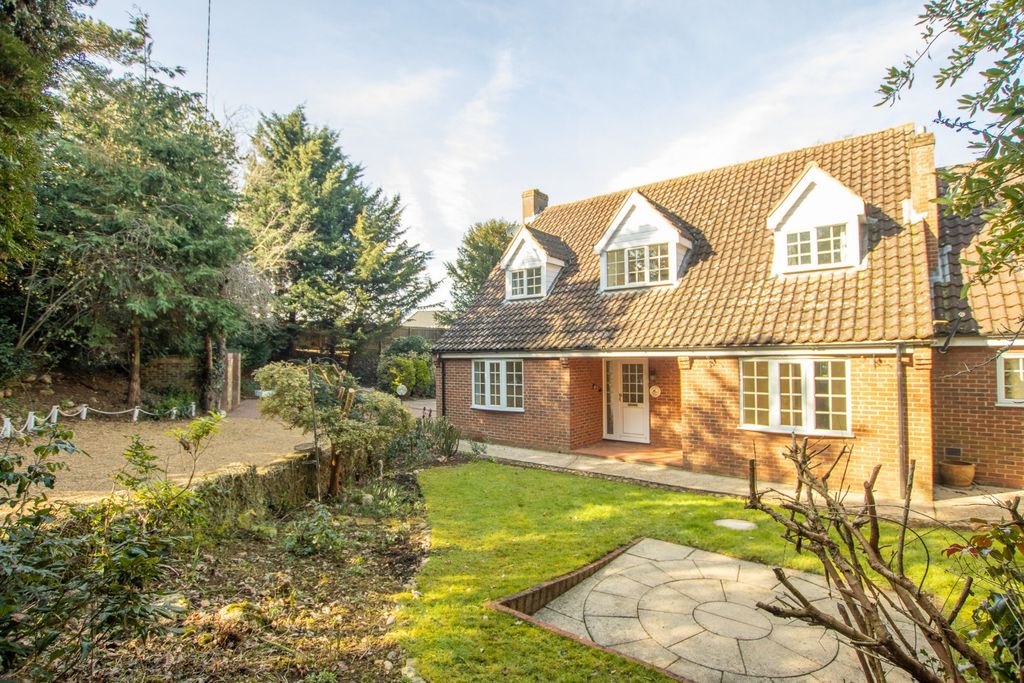 Property photo 1 of 24 3935722