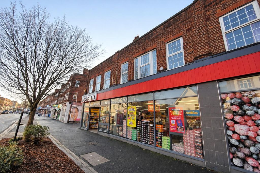 Property photo 1 of 10 Original-C0Ff0Fdd-9854-490D-82B8-49805C1E52D5.Jpeg