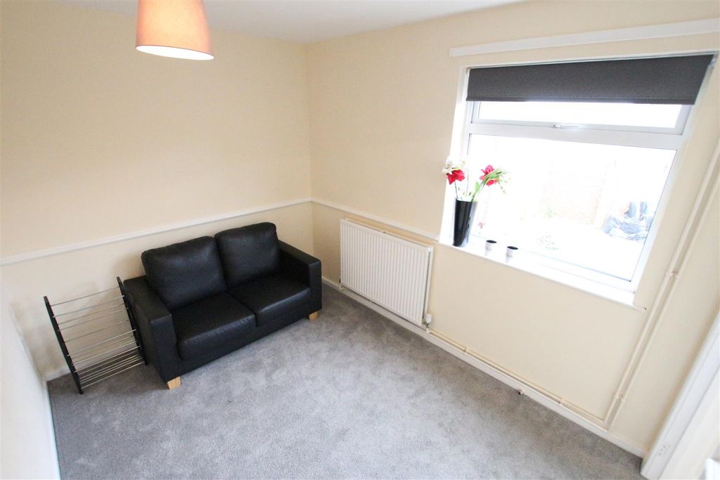Property photo 3 of 7 Img_8640.Jpg