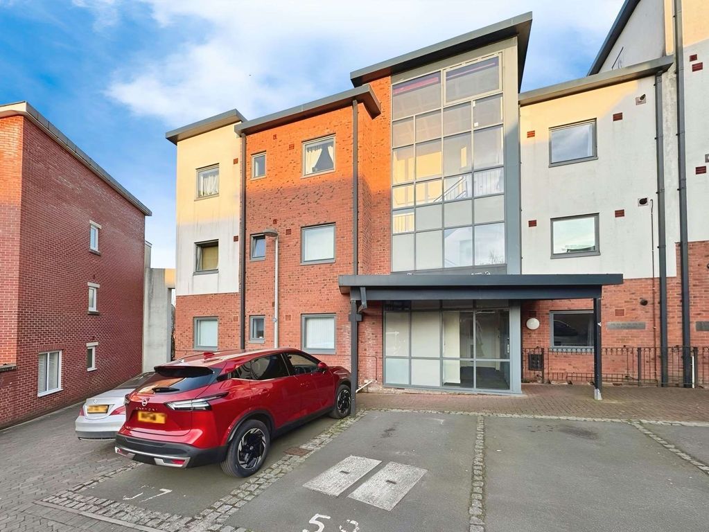 Property photo 1 of 7