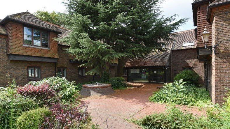 Property photo 3 of 7