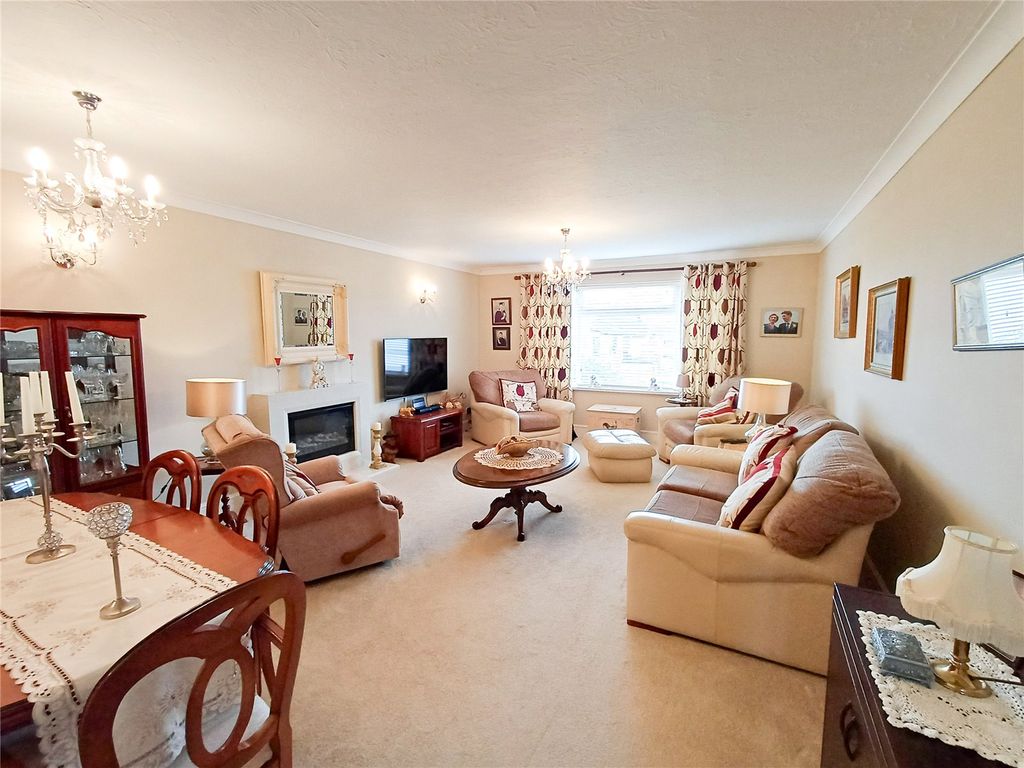 Property photo 3 of 14 Picture No. 09