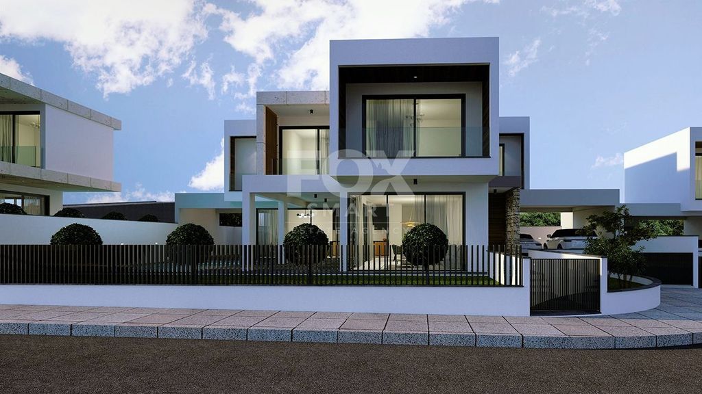 Property photo 1 of 6 Three Bedroom Villa For Sale In Agios Athanasios, Limassol